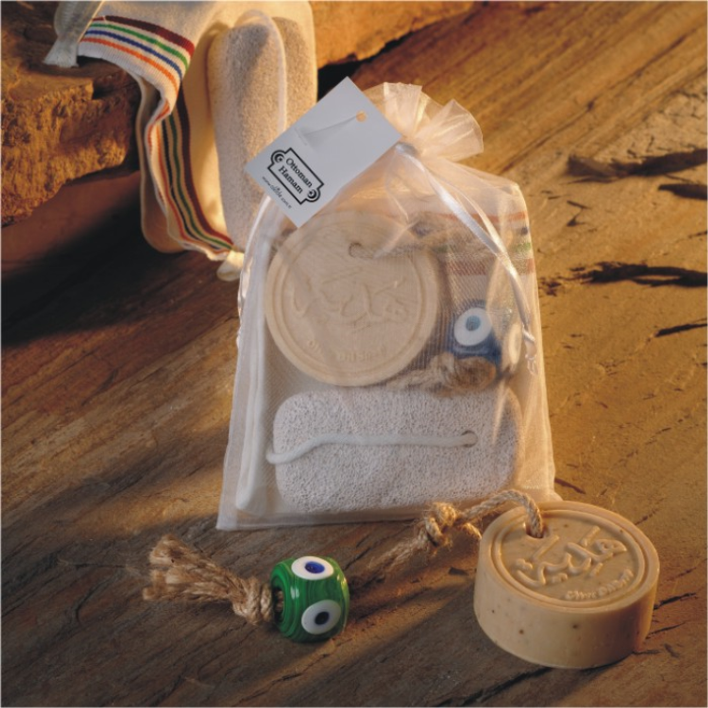 Hediye Sabun + Kese + Topuk Taşı Seti