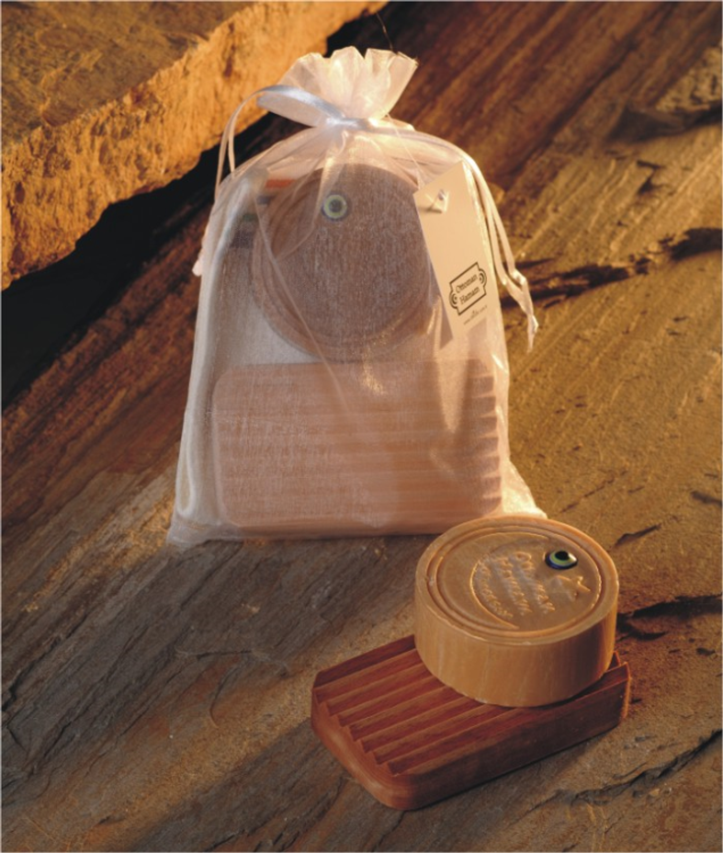 'Ottoman Hamam' Sabun + Kese + Ahşap Sabunluk Seti